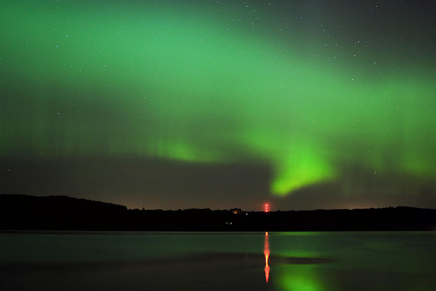  Aurora Over The Beauly Firth #1 Photograph by Gavin Macrae