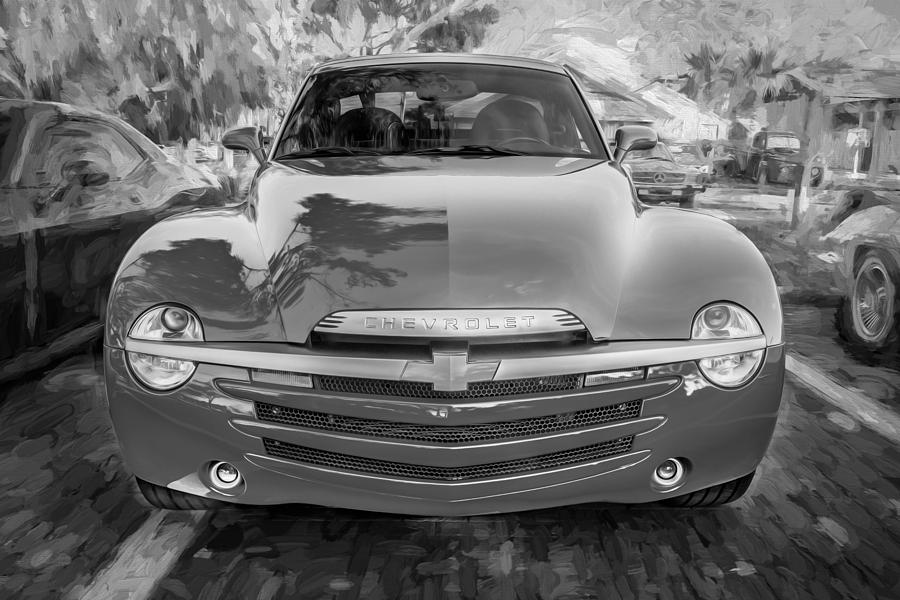 Truck Photograph - 2006 SSR Chevrolet Truck Painted BW #1 by Rich Franco
