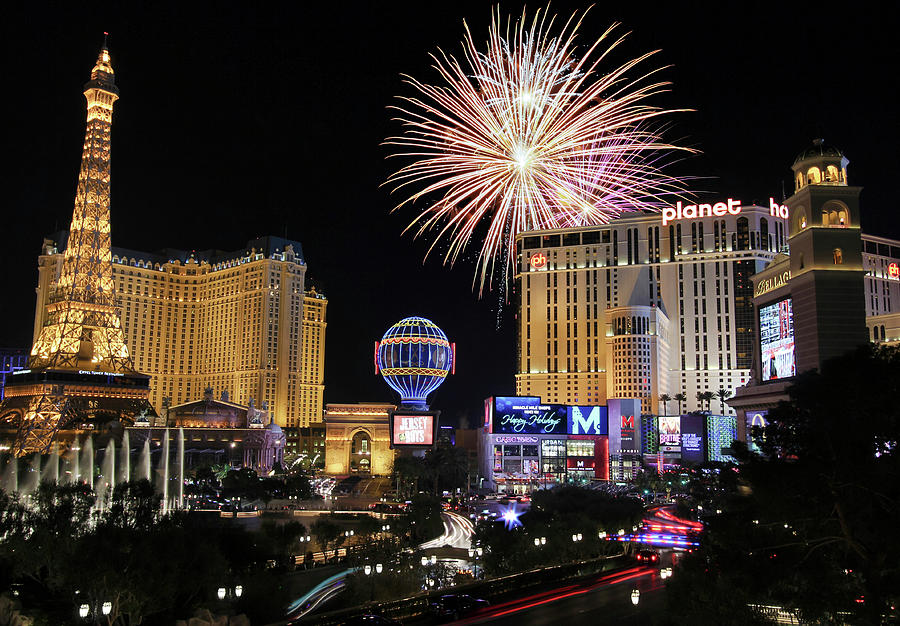 Celebrating 2020 at Paris Las Vegas Hotel and Casino
