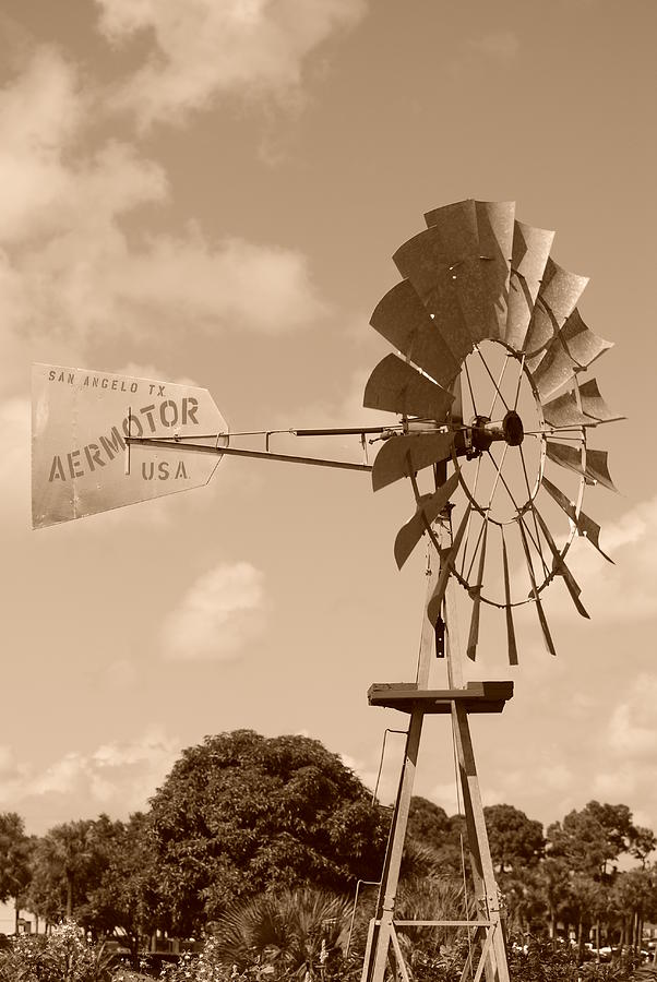 Aermotor Windmill #1 Photograph by Rob Hans