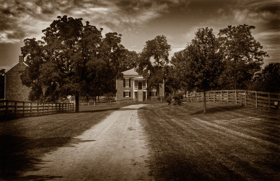 Tree Photograph - Appomattox Court House #2 by Craig Fildes