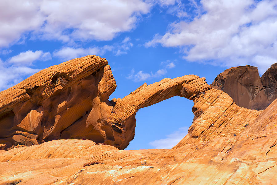 The Orange Arch Valley of Fire State Park Photograph by Joseph S Giacalone