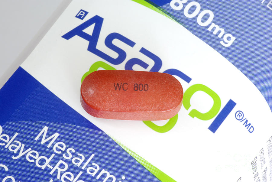Asacol Mesalamine 800 Mg Tablets #1 Photograph by Scimat