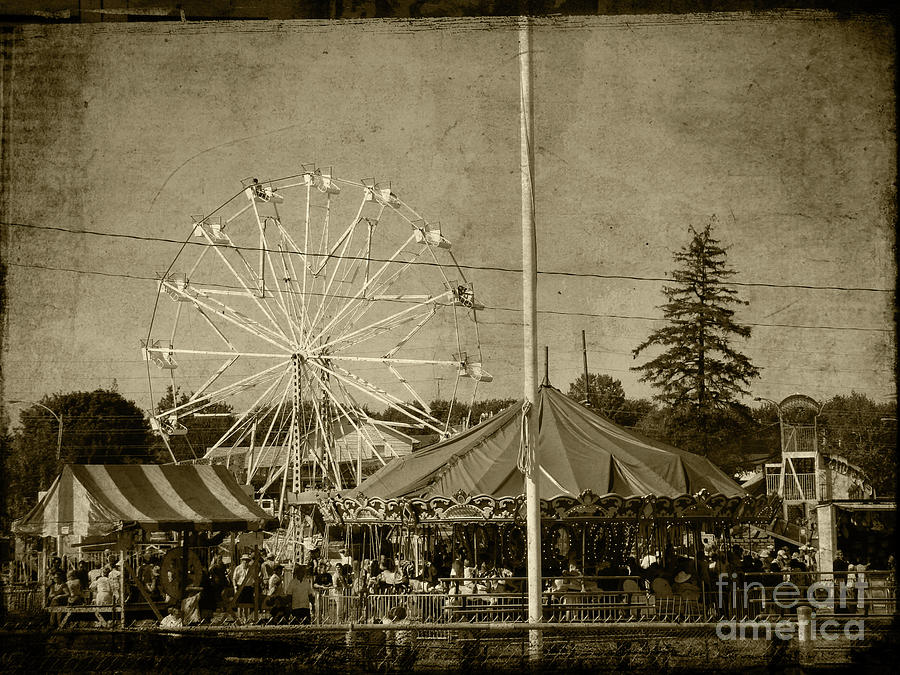 At the Fair #1 Photograph by Lenore Locken