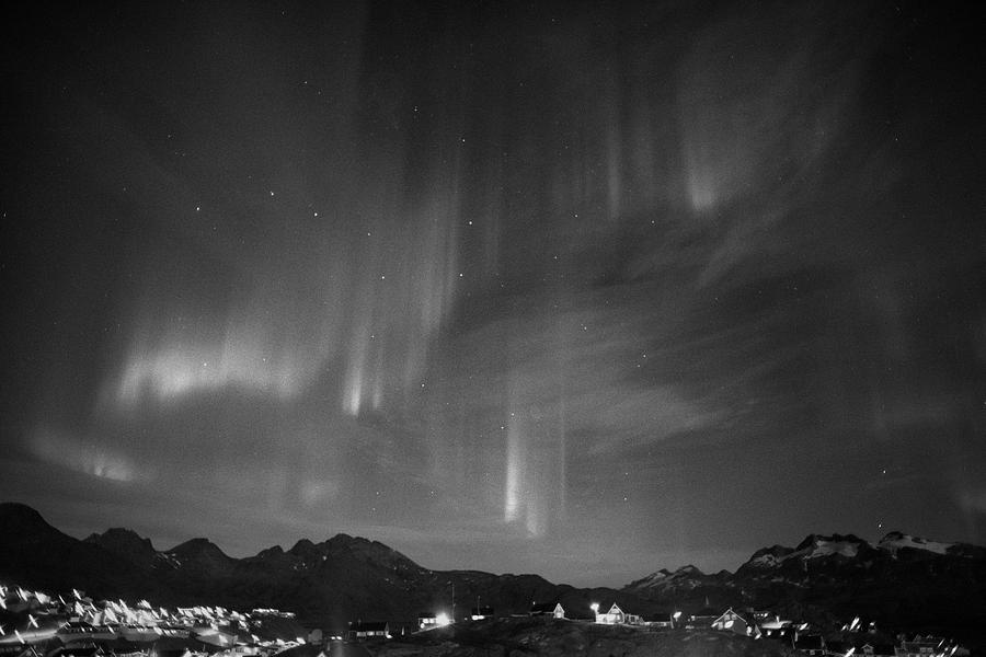 Aurora Tasiilaq And Dipper Greenland 7890 Photograph