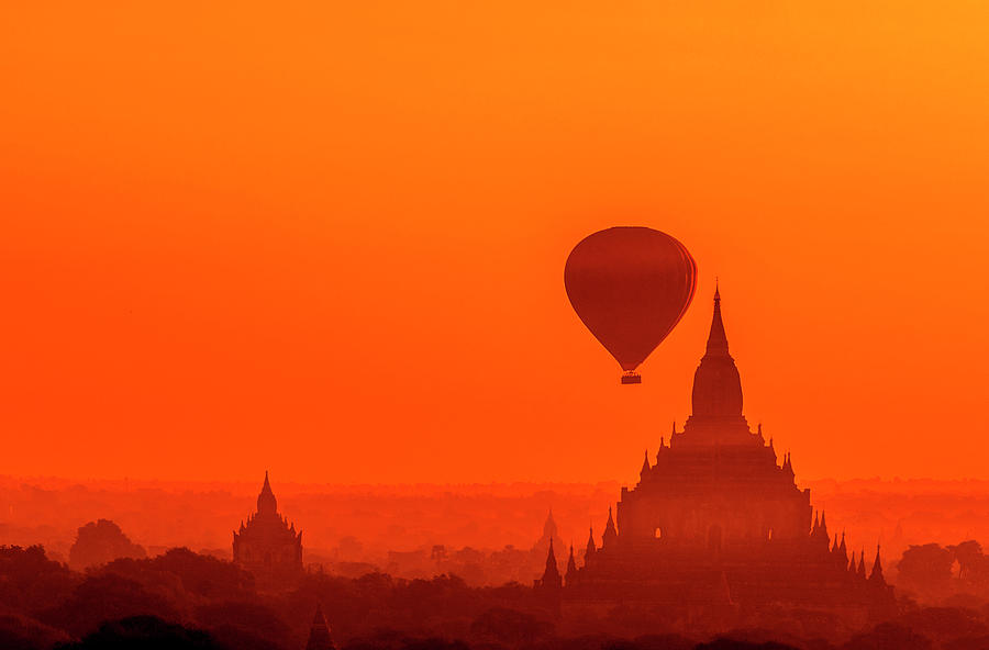 Bagan pagodas and hot air balloon #1 Photograph by Pradeep Raja Prints