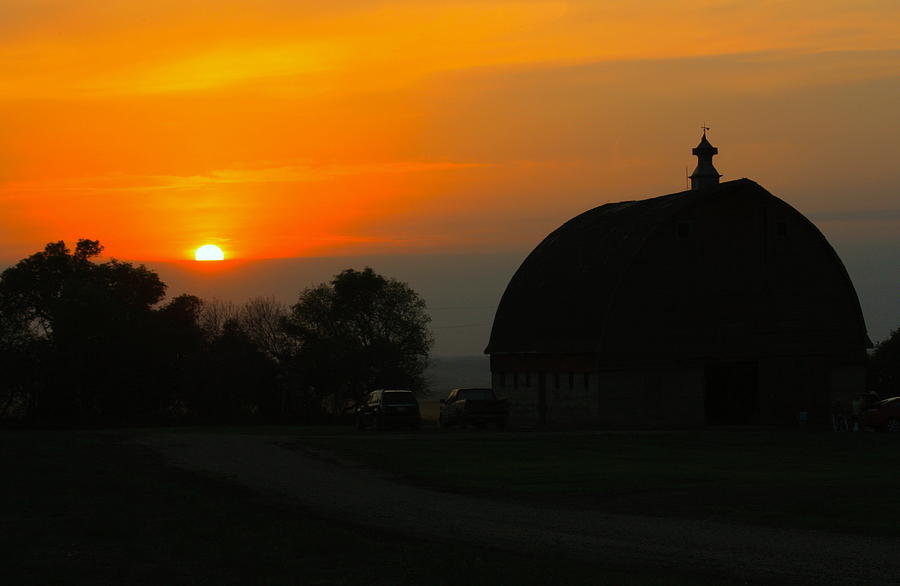 Barn Sunset #1 Photograph by David Matthews