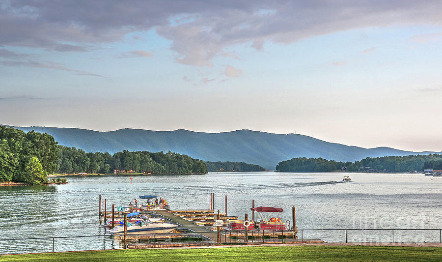 Bedford VA Virginia - Smith Mountain Lake - Sunset - Canoe - Kayak ...