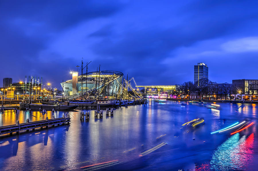 Nemo in the Blue Hour Photograph by Frans Blok
