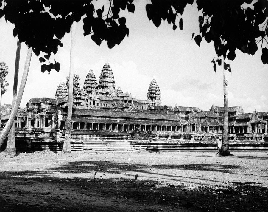 Cambodia: Angkor Wat #1 Photograph by Granger