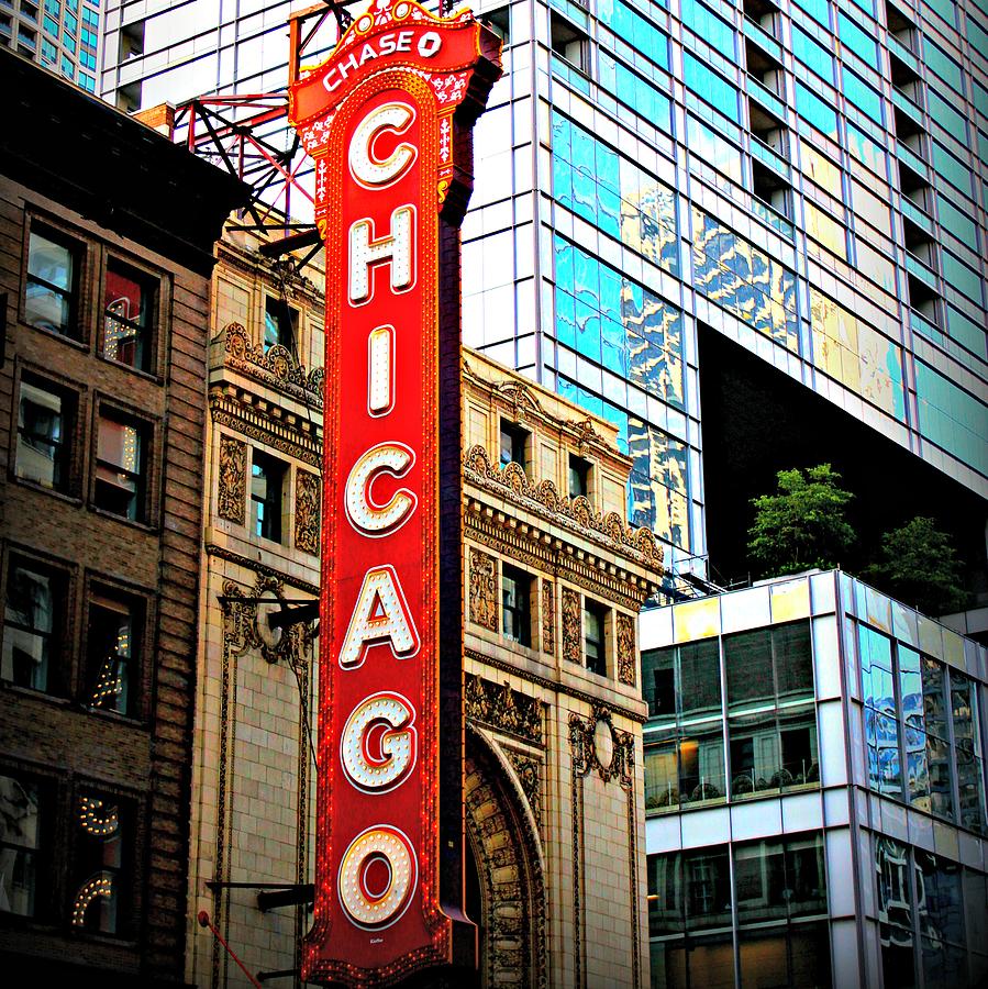 Chicago Theater Photograph by Mary Pille - Fine Art America