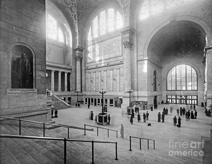 Concourse Pennsylvania Station New York Photograph by Russell Brown