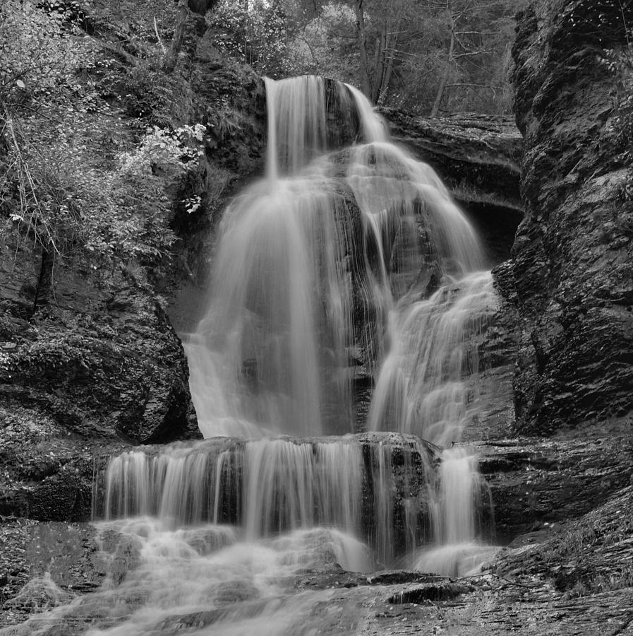 Nature Photograph - Dingmans Falls #1 by Stephen Vecchiotti