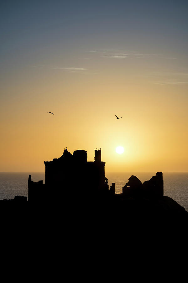 Seagull Photograph - Dunnottar Castle Sunrise #1 by Veli Bariskan