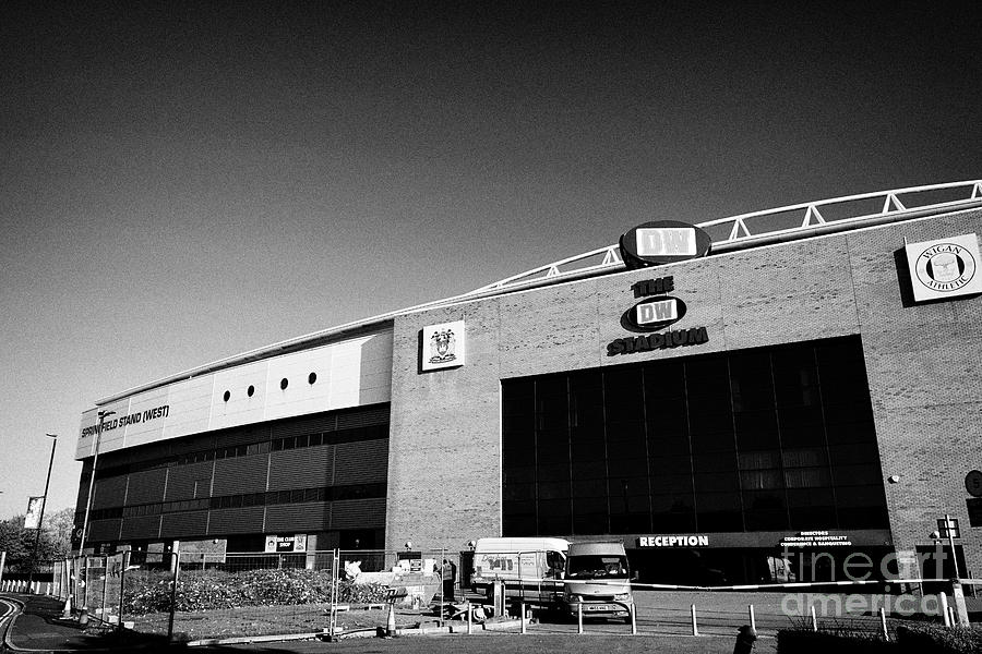 DW stadium Wigan home to wigan athletic fc and wigan warriors rugby ...