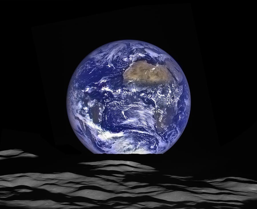 Earthrise Photograph