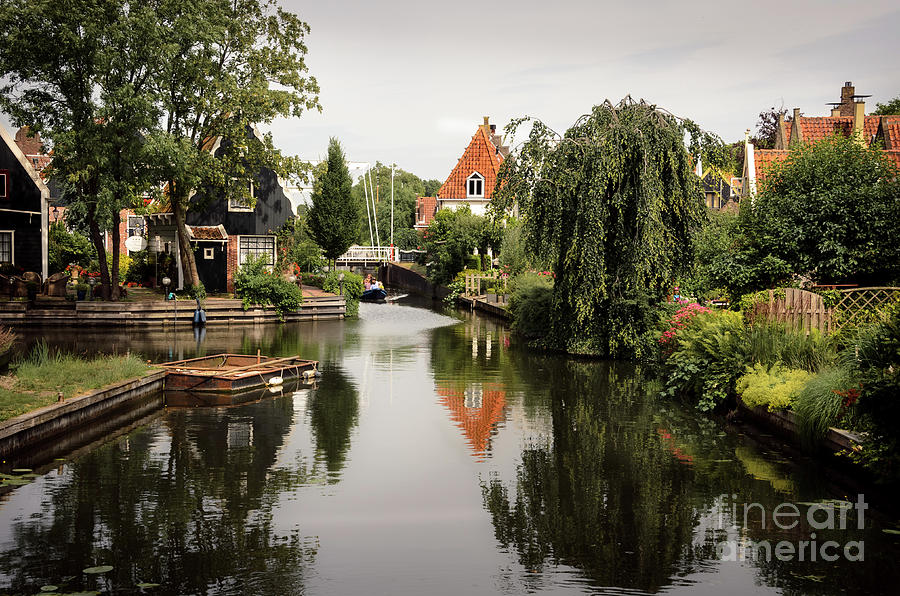 Cheese Photograph - Edam canals #2 by RicardMN Photography