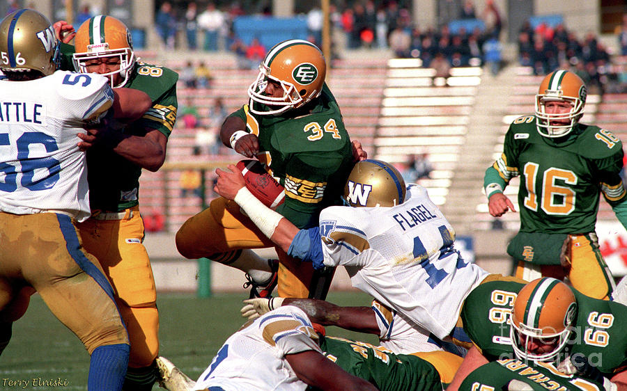 Edmonton Eskimos Football - Milson Jones - 1987 Photograph by Terry ...