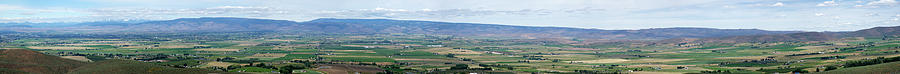 Ellensburg Panoramic #1 Photograph by Richard J Cassato