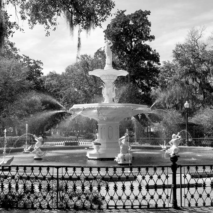 Fountain Photograph - Forsyth Fountain Park #1 by For Ninety One Days