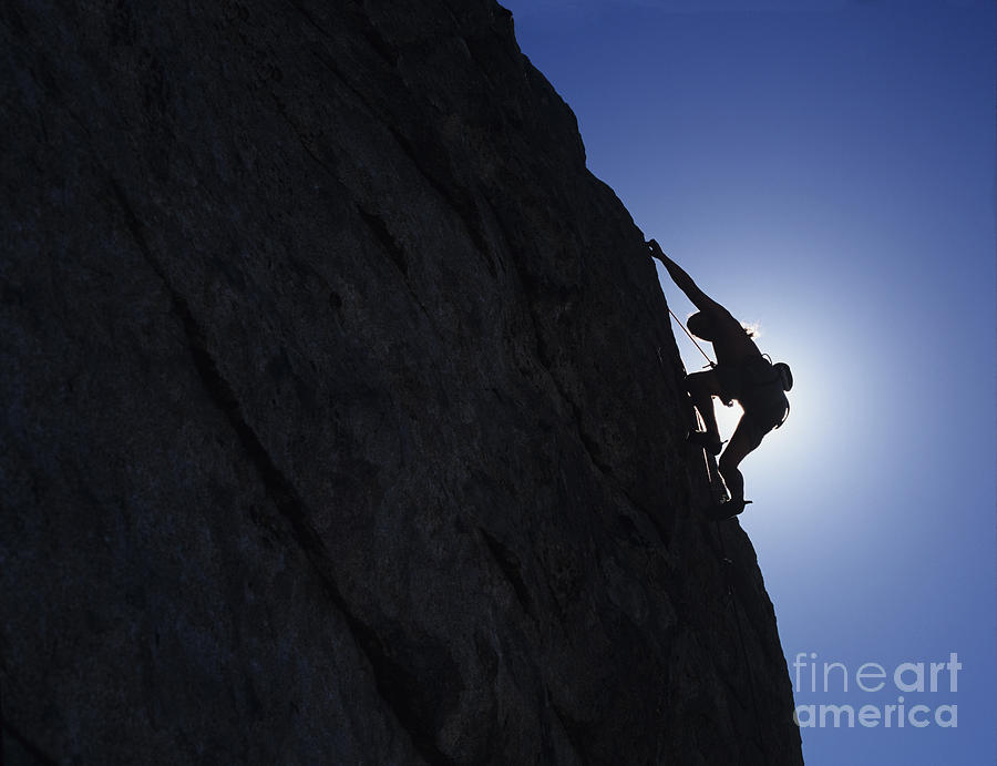 Free Climbing #1 Photograph by Howie Garber