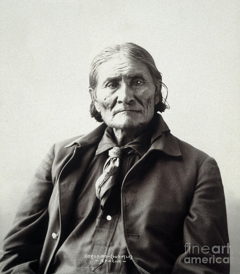 Geronimo (1829-1909) #1 Photograph by Granger