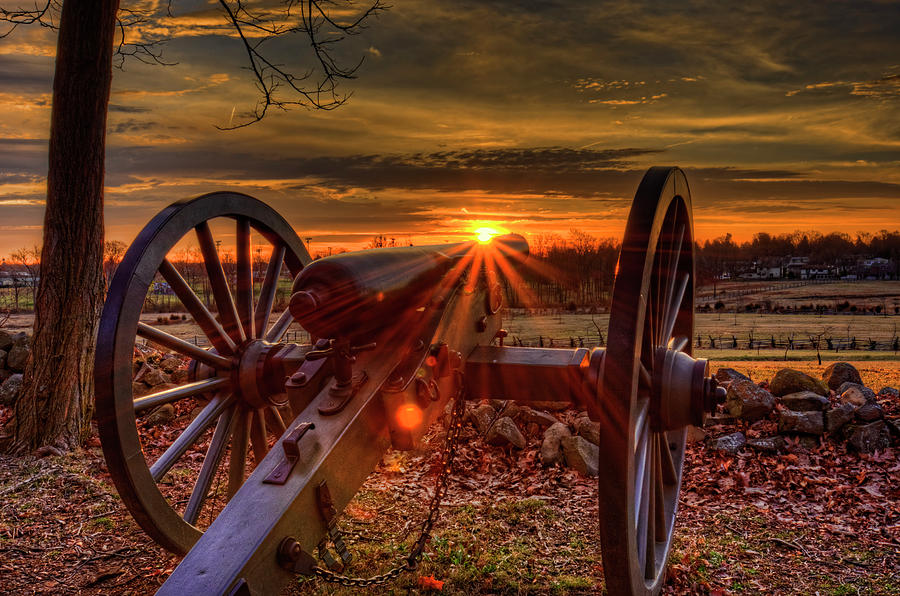 Gettysburg National Park Photograph - Gettysburg Battlefield Cannon Sun Flare #1 by Craig Fildes