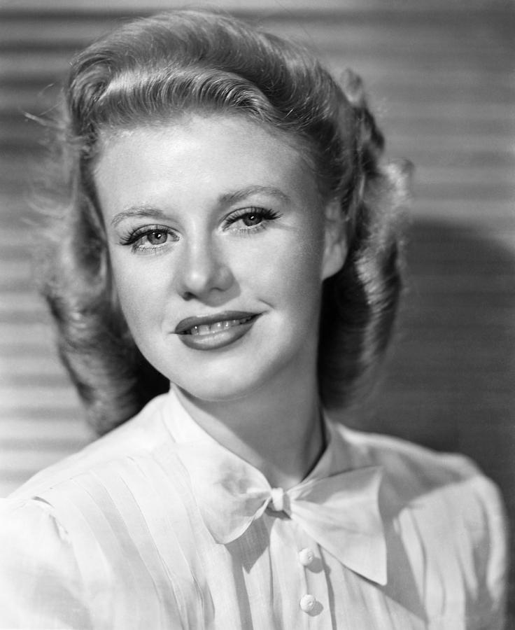 Ginger Rogers (1911-1995) #1 Photograph by Granger