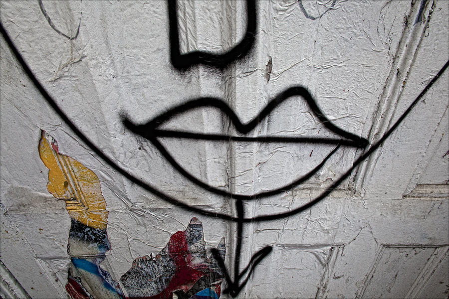 Graffiti Smile NYC #1 Photograph by Robert Ullmann