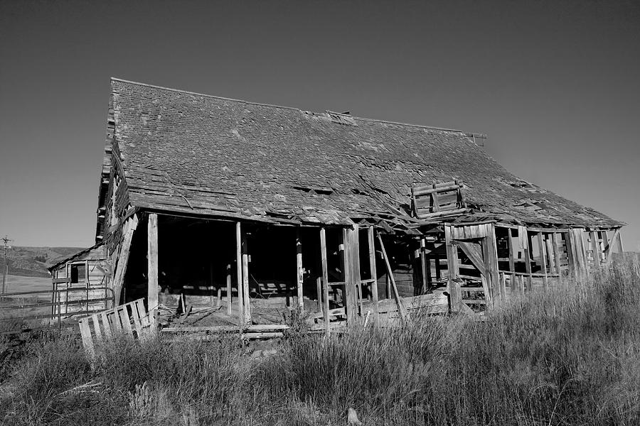 Movie Photograph - Hay Barn #1 by Mark Smith