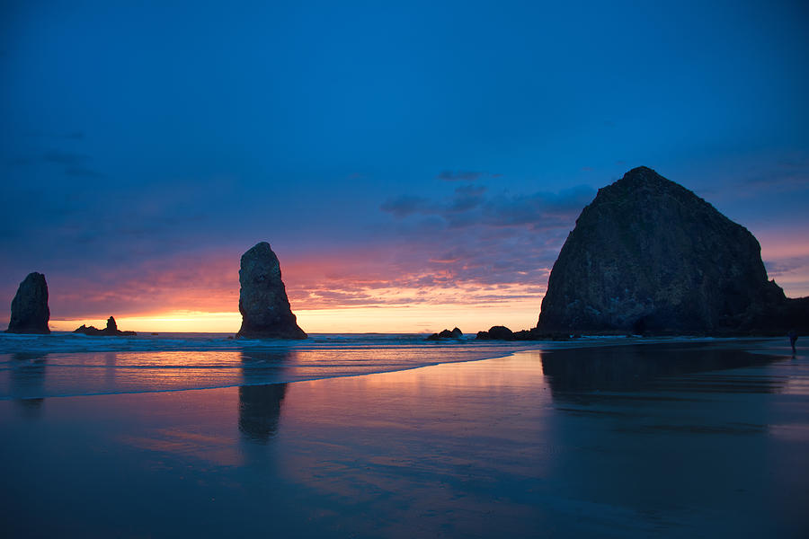 Haystack Rock #1 Photograph by Jerry Cahill