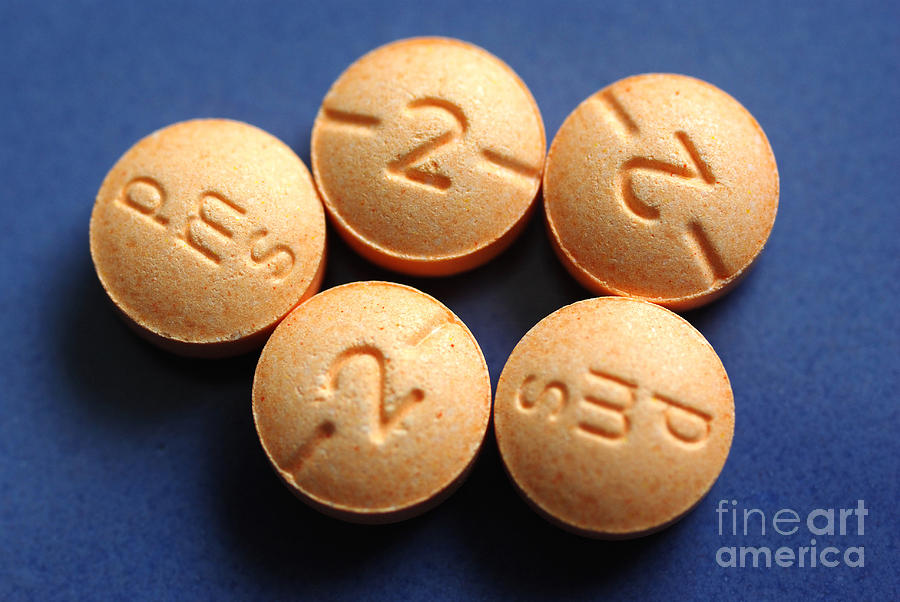 Hydromorphone 2 Mg Tablets #1 Photograph by Scimat