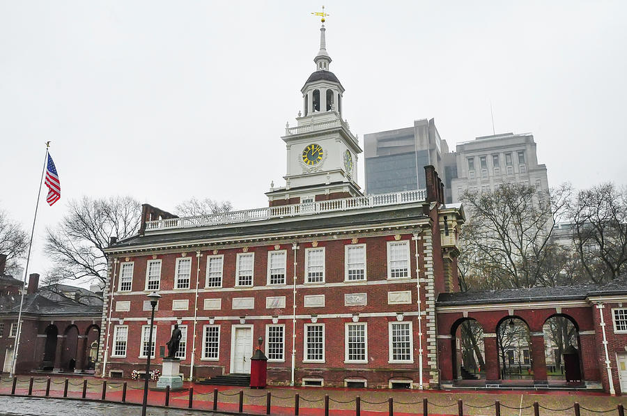 Independence Hall - Philadelphia Pennsylvania #1 Photograph by Bill Cannon