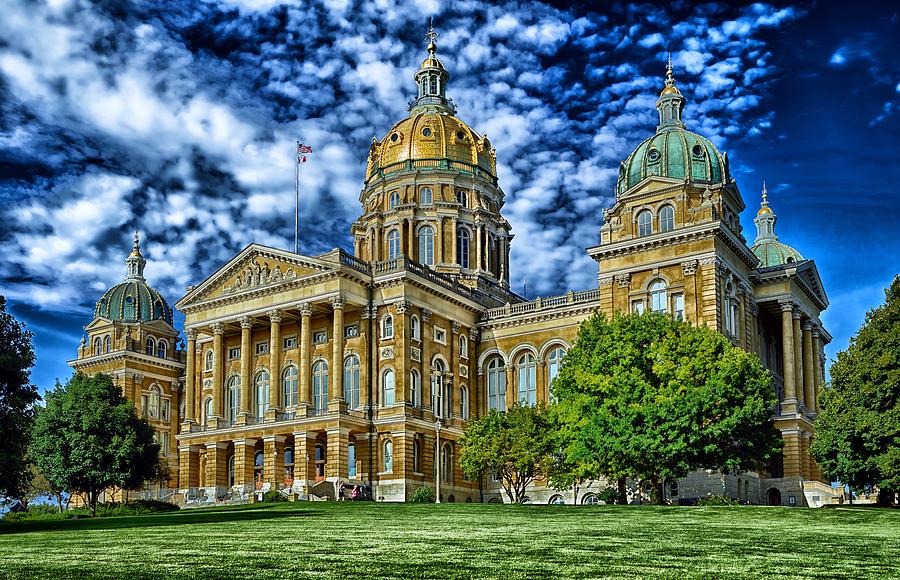 Iowa State Capitol Photograph by Mountain Dreams - Fine Art America