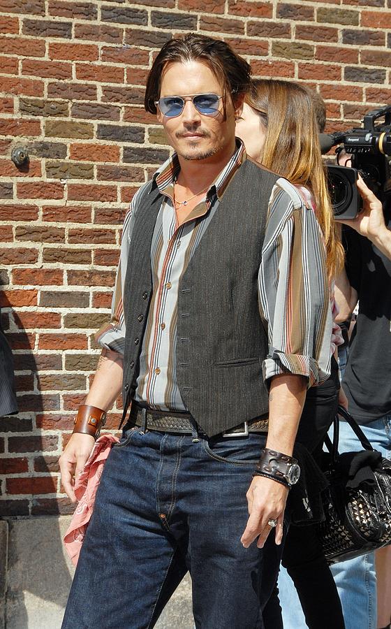 Johnny Depp Photograph - Johnny Depp At Talk Show Appearance #1 by Everett