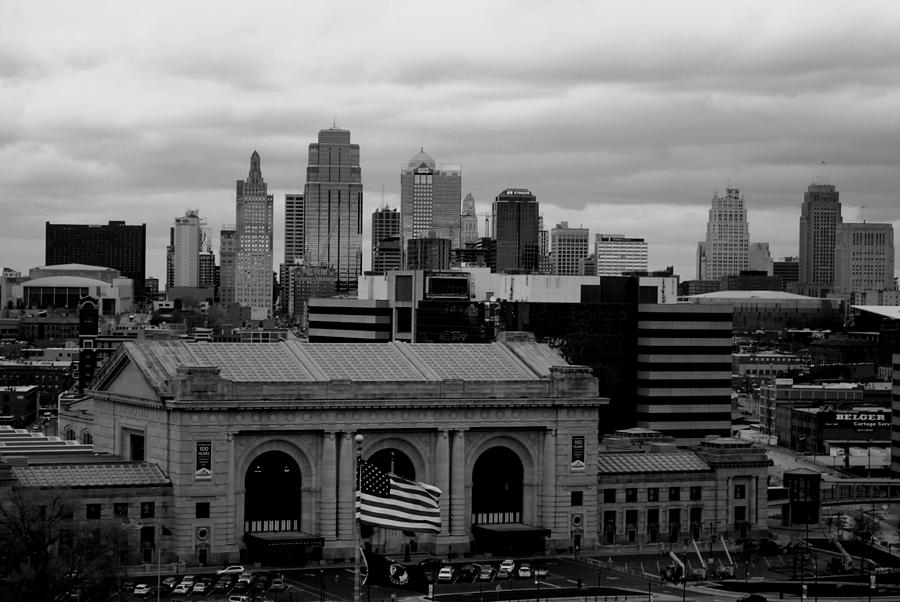 Kansas City Photograph - Kansas City Skyline Black and White #2 by Matt Quest