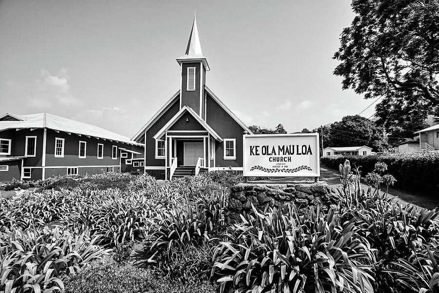 Ke Ola Mau Loa Church - BW #1 Photograph by Scott Pellegrin