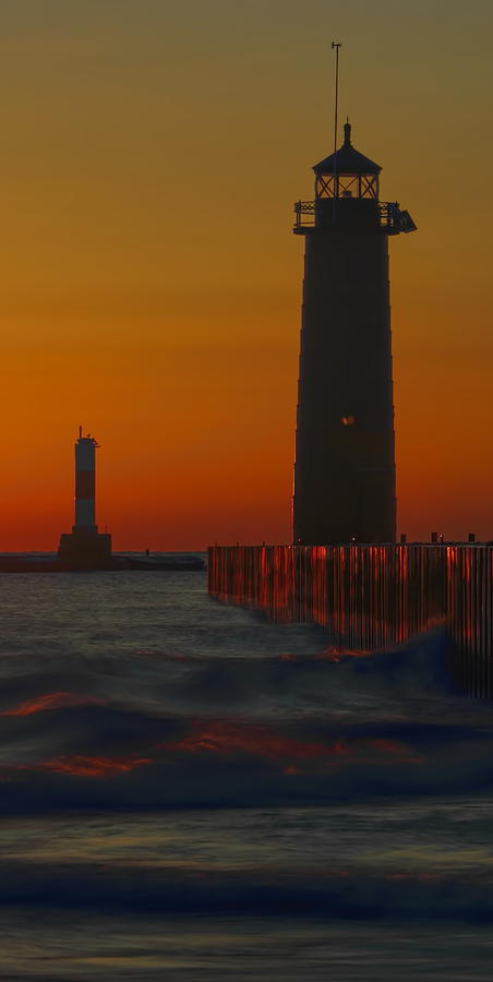Kenosha Lighthouse Dawn Narrow Photograph by Dale Kauzlaric
