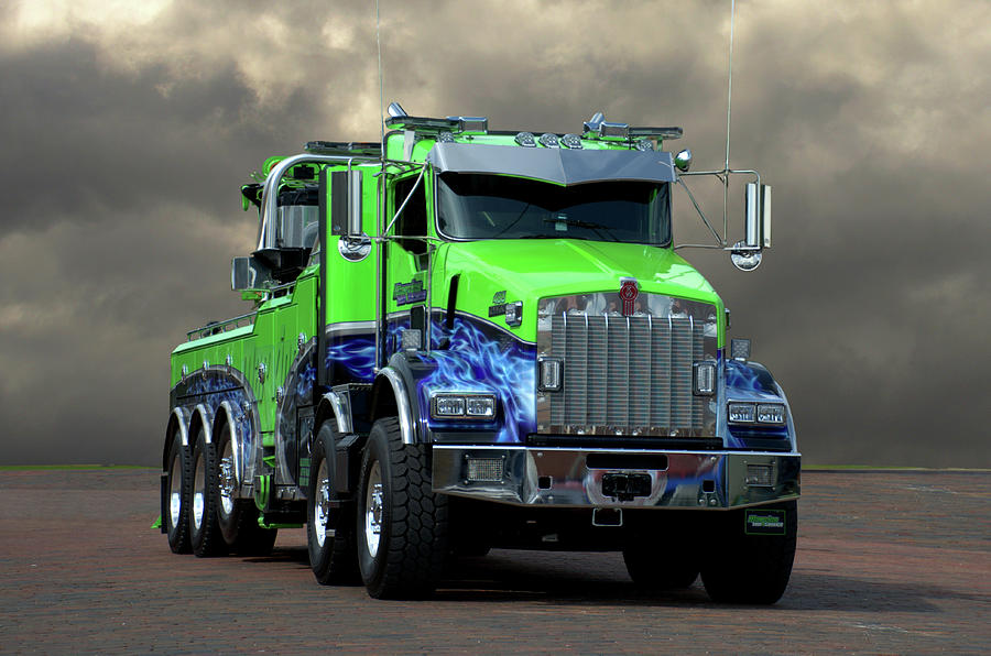 Kenworth Big Rig Tow Truck Photograph by Tim McCullough