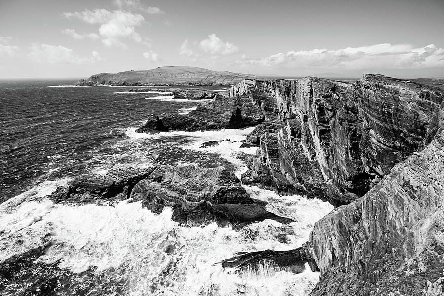 Kerry Cliffs - bw Photograph by Scott Pellegrin