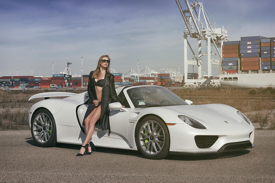 #Kim and #Porsche #918Spyder #Print #1 Photograph by ItzKirb Photography