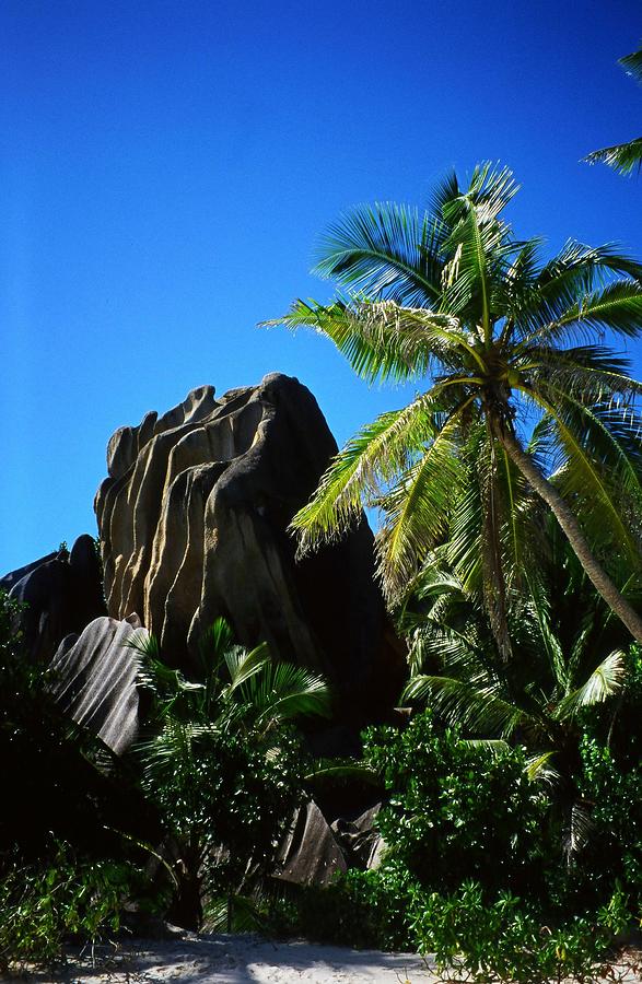 LA DIGUE ISLAND - SEYCHELLES by Juergen Weiss LA DIGUE ISLAND - SEYCHELLES by Juergen Weiss