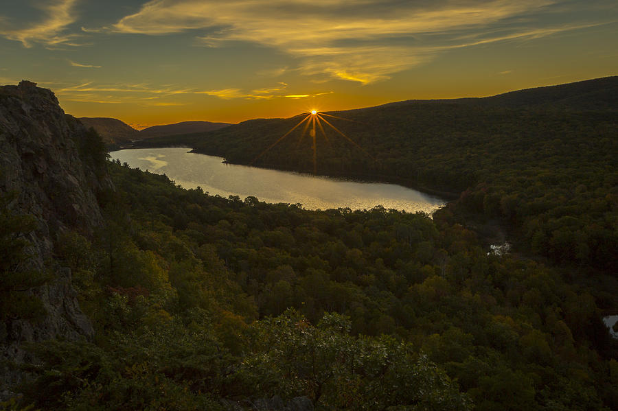 Up Movie Photograph - Lake of the Clouds Sunrise #2 by Jack R Perry