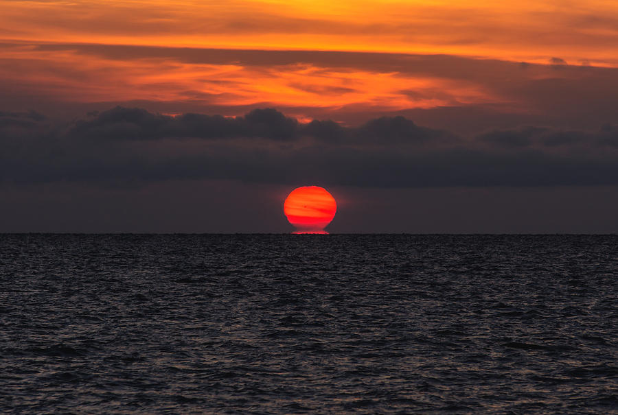 Lake St Clair Sunrise Photograph By Cale Best Fine Art America 8582