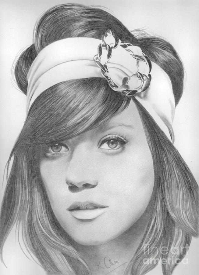 Lily Allen Drawing - Lily Allen by Karen Townsend