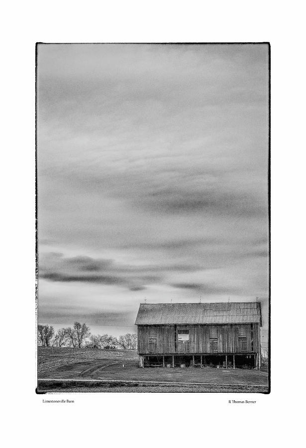 Limestoneville Barn Photograph by R Thomas Berner