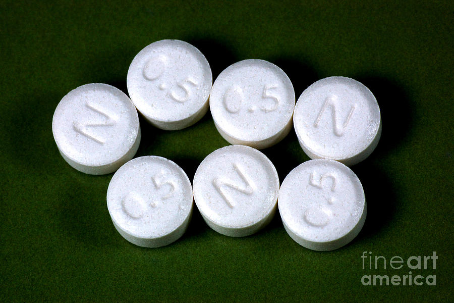 Lorazepam 0.5 Mg Tablets #1 Photograph by Scimat