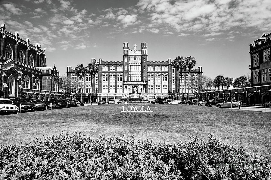 Loyola University - BW Photograph by Scott Pellegrin