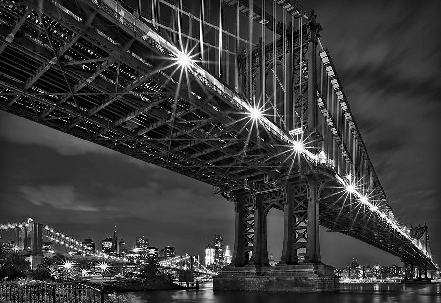 Brooklyn Bridge Photograph - Manhattan Bridge Frames The Brooklyn Bridge #1 by Susan Candelario