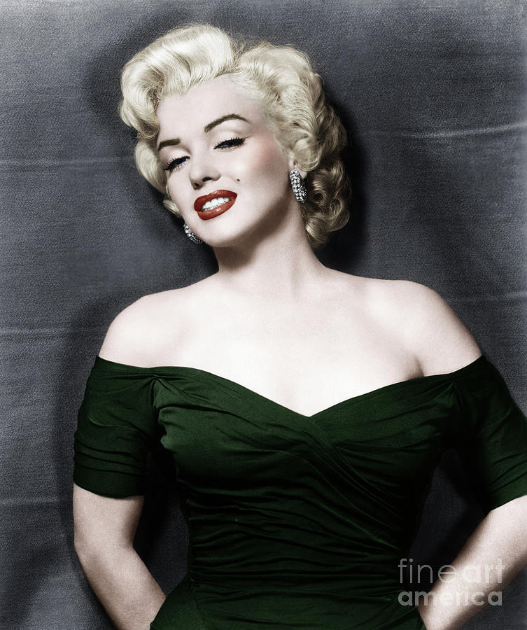 Marilyn Monroe #5 Photograph by Granger